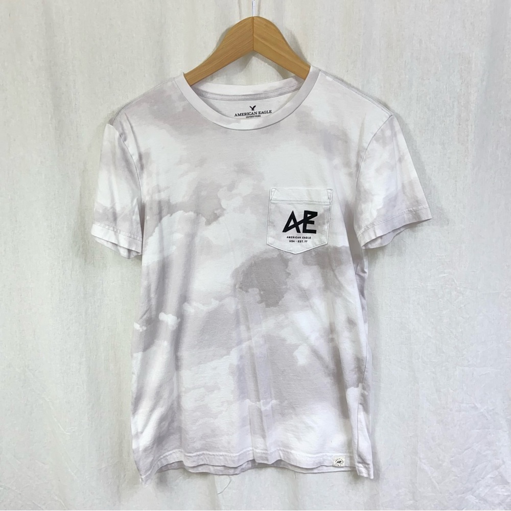 American Eagle Outfitters Gray Marble Tie Dye Short Sleeve Graphic Tee